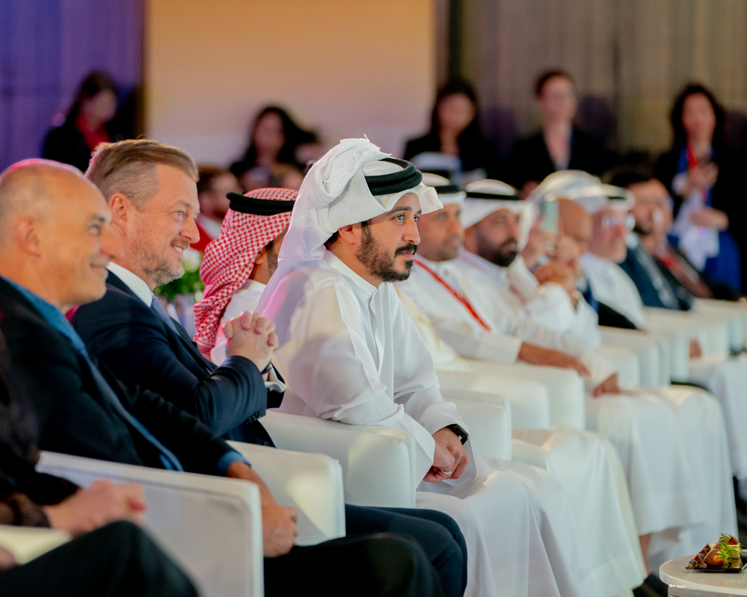 خالد بن حمد يشهد حفل تكريم الرياضيين للجنة البارالمبية الدولية